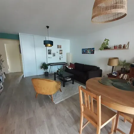 A 15 Min De L'ocean Apartment *